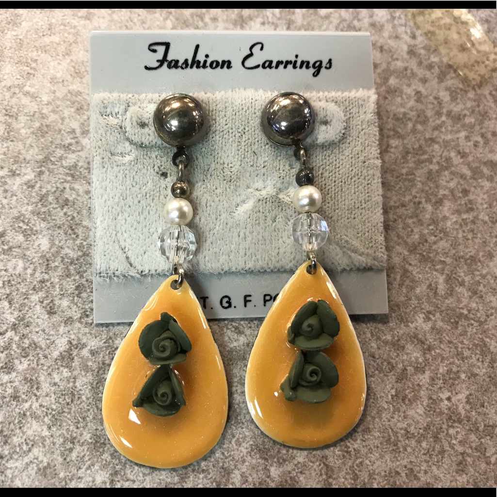 Vintage Usa Made Earrings Enamel 1970s New